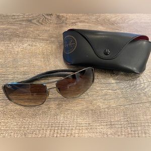 UNISEX Ray-Ban Original Gunmetal Rectangle Sunglasses with case